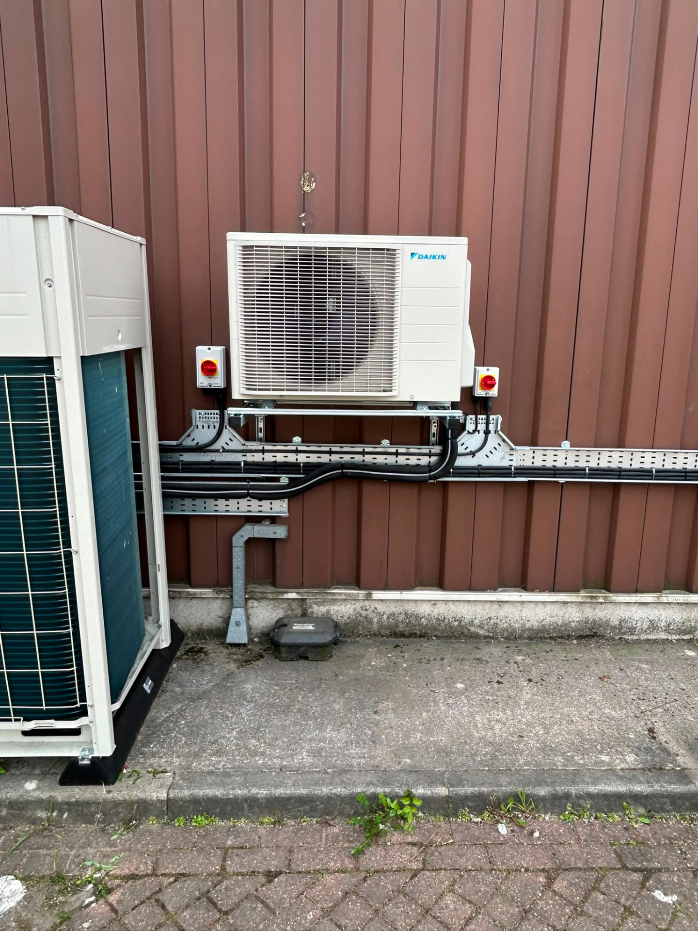Power supplies and isolators installed for air conditioning units